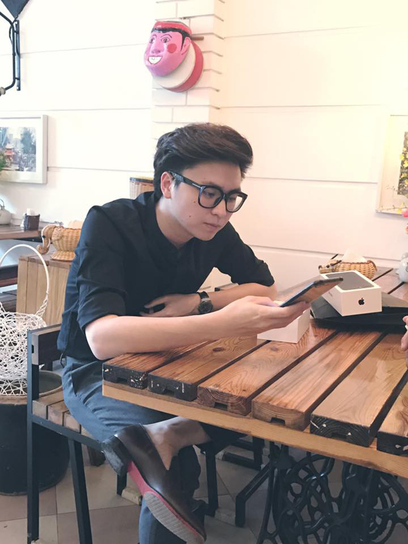 Văn Mai Hương đã chia tay bạn trai sau hơn một năm yêu nhau lặng lẽ Văn Mai Hương đã chia tay bạn trai sau hơn một năm yêu nhau lặng lẽ